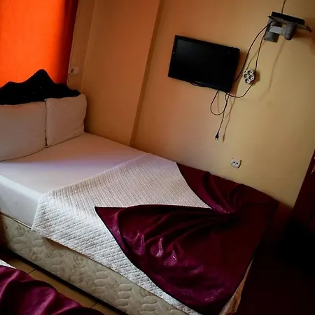 Hotel Asya *